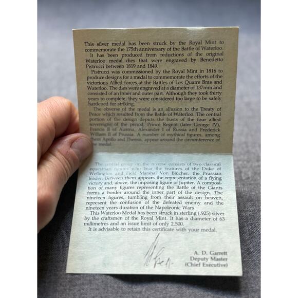 Royal Mint Battle of Waterloo 175 Commemorative .925 sterling silver medal 5.3oz - Picture 3 of 9